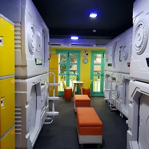 Galaxy Pods @ Chinatown Singapur