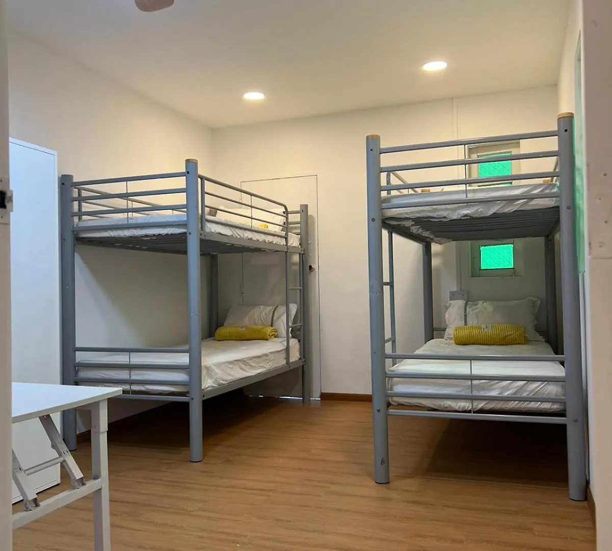 싱가포르 Duke Living 호스텔